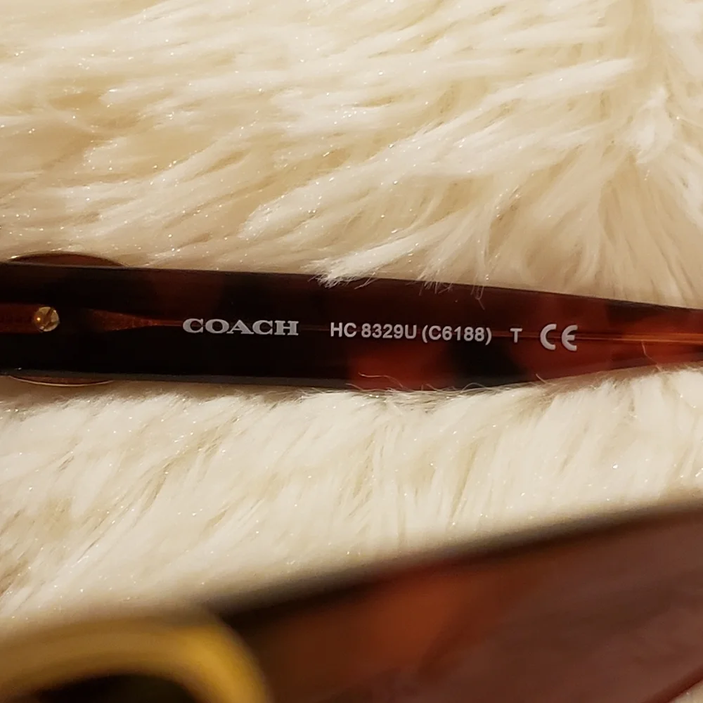 COACH Milky Wine Tortoise Oversized Rectangular Square Frame Sunglasses--NWT